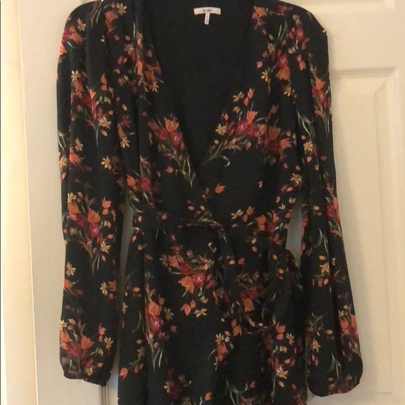 Dress - Picture 3 of 4